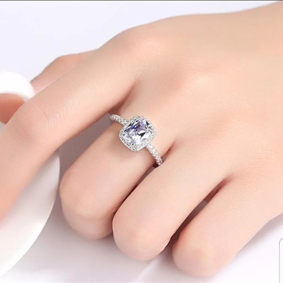 independent brand Jewelry - Sterling silver ring yellow stone